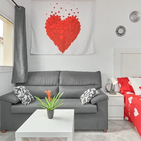 Boutique 102 Deluxe *